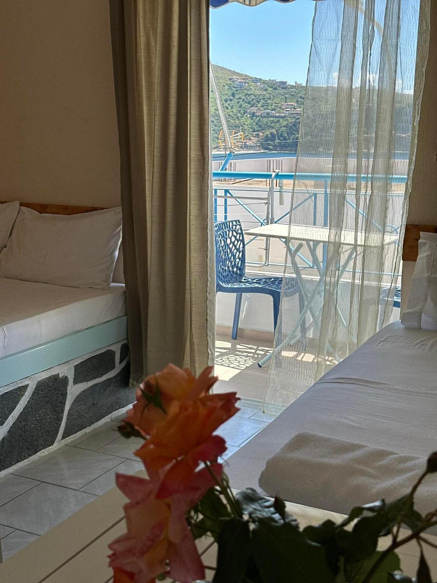 In Himaras Heart Hotel Εξωτερικό φωτογραφία