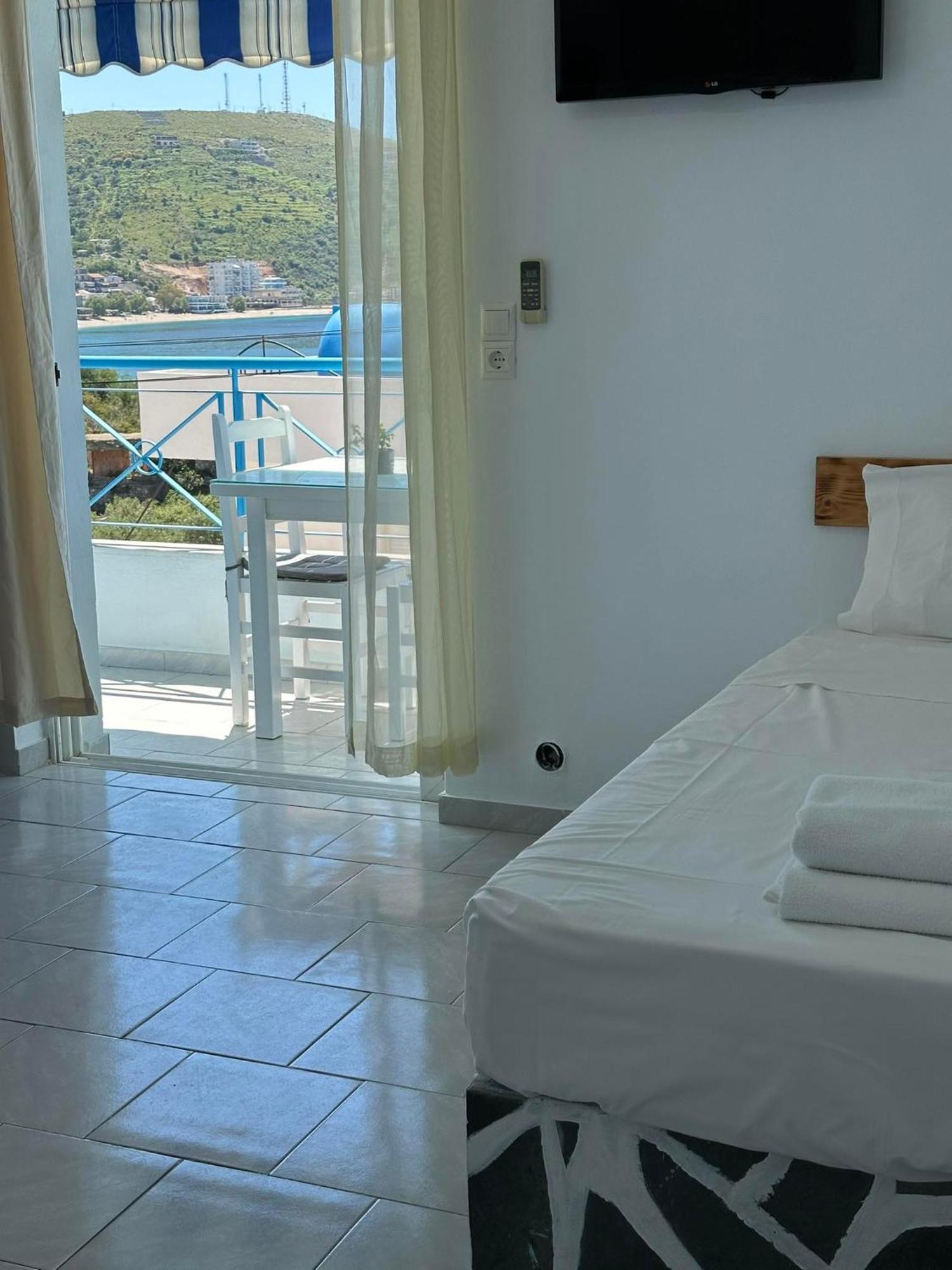 In Himaras Heart Hotel Εξωτερικό φωτογραφία